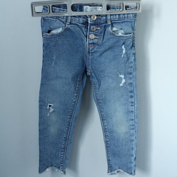 🍁5/$25🎃 Zara Baby Girl Size 2/3 Years  Jeans - Picture 1 of 3